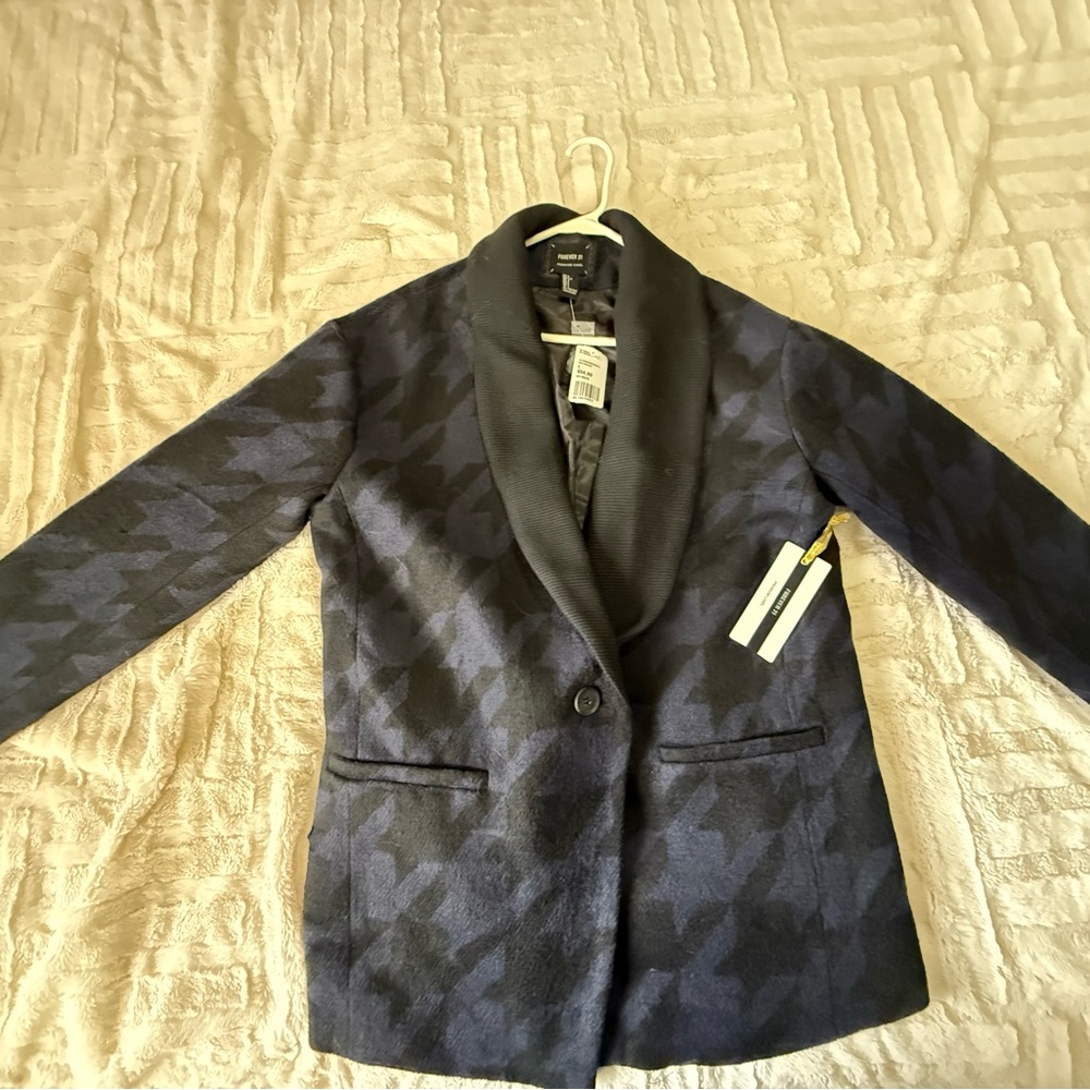 Houndstooth Patterned Blazer/ Jacket/ Coat